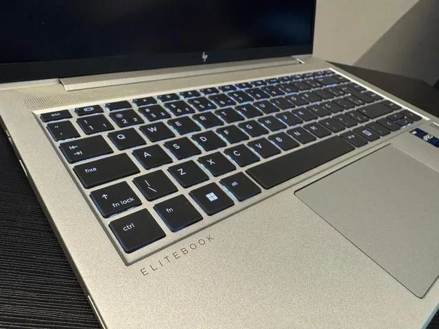Notebook HP EliteBook 640 G9 i5 12th Iris Xe 16GB RAM 512GB SSD