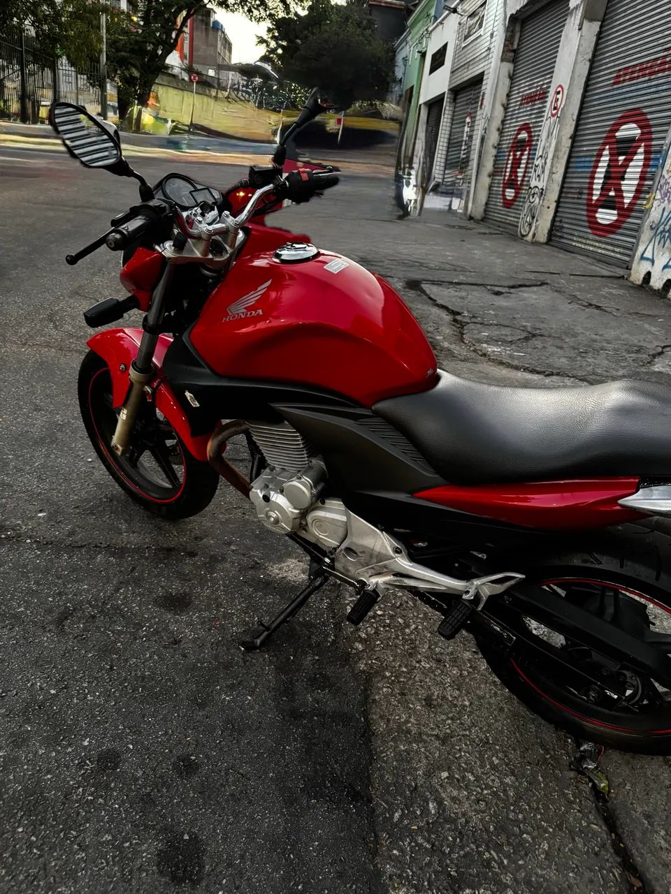 Cb300  2011 