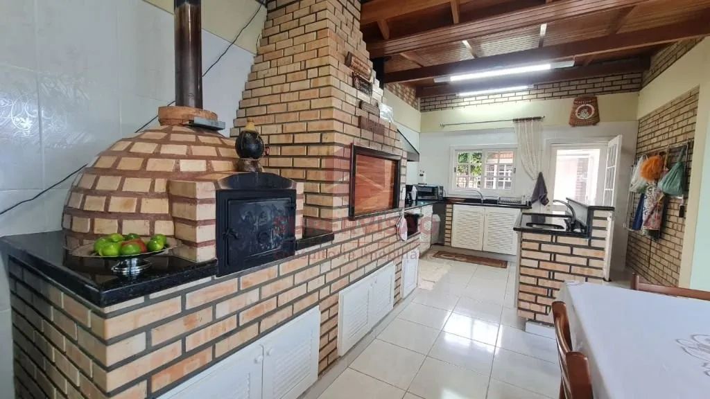 Casa com 4 quartos à venda, 345 m² - Jurerê - Florianópolis/SC - Foto 4