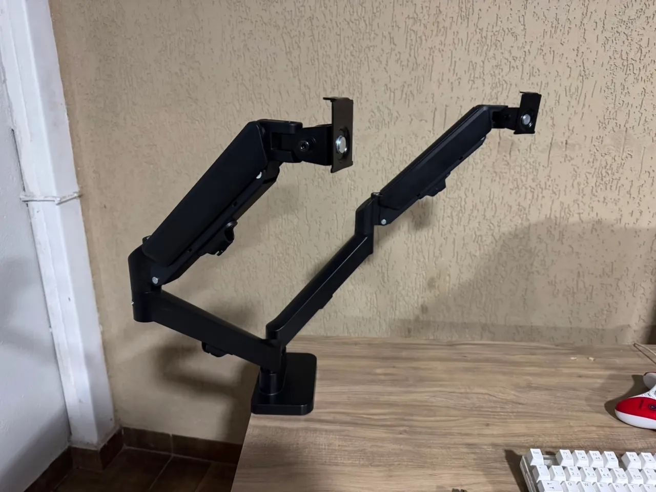 Suporte de mesa articulado - Foto 3