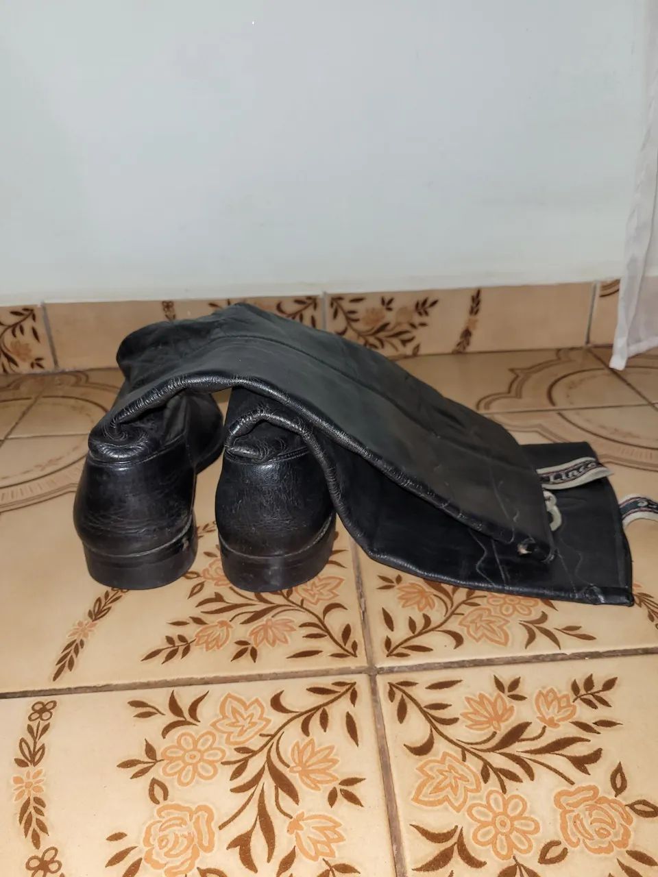 Botas masculina - Foto 2