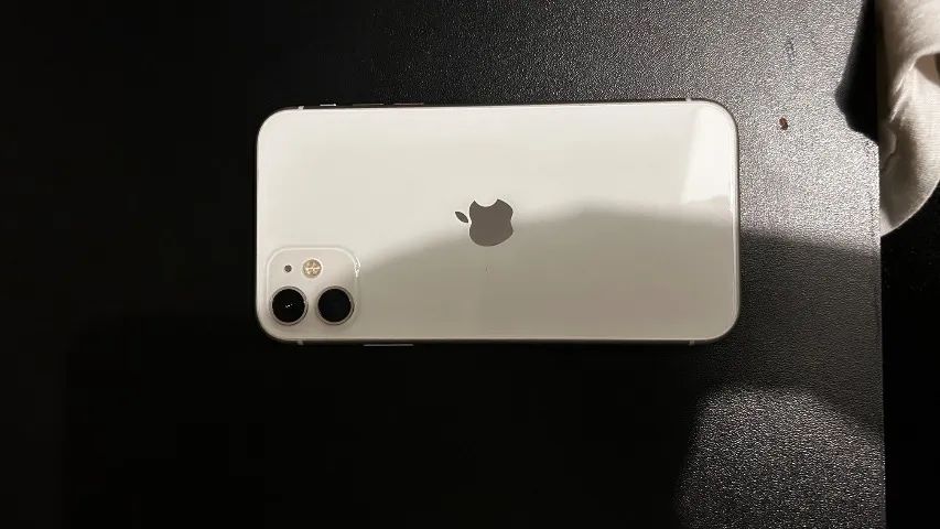 iPhone 11 64GB