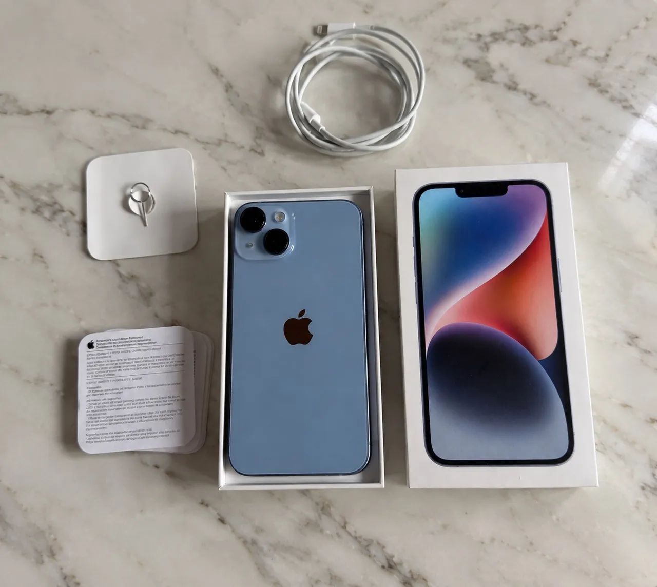 iPhone 14 Azul Sierra