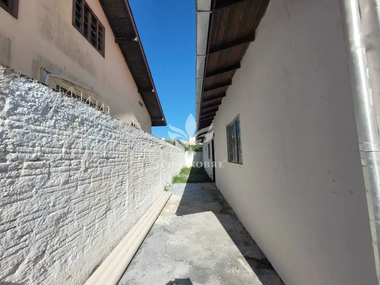 Casa para Locação com Quintal amplo e 1 Quarto no Carianos - Florianópolis/SC - Foto 5