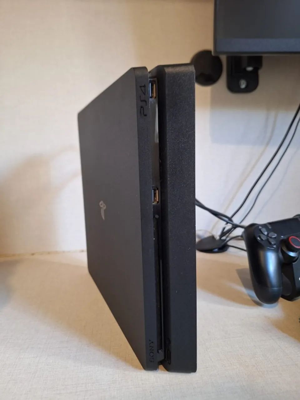  PlayStation 4 de 1TB - Foto 4