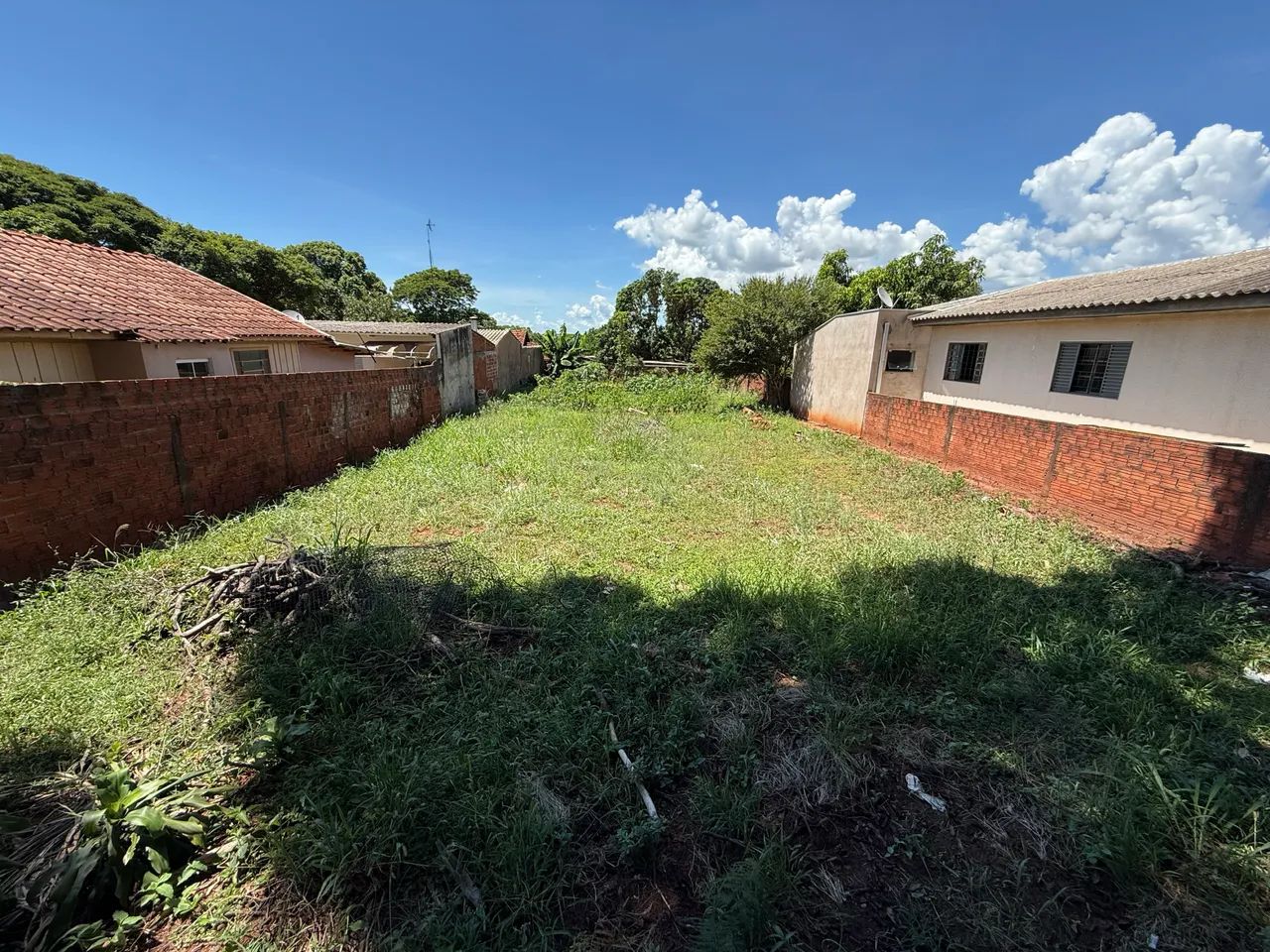 VENDO TERRENO 536M - PRÓXIMO A PREFEITURA 