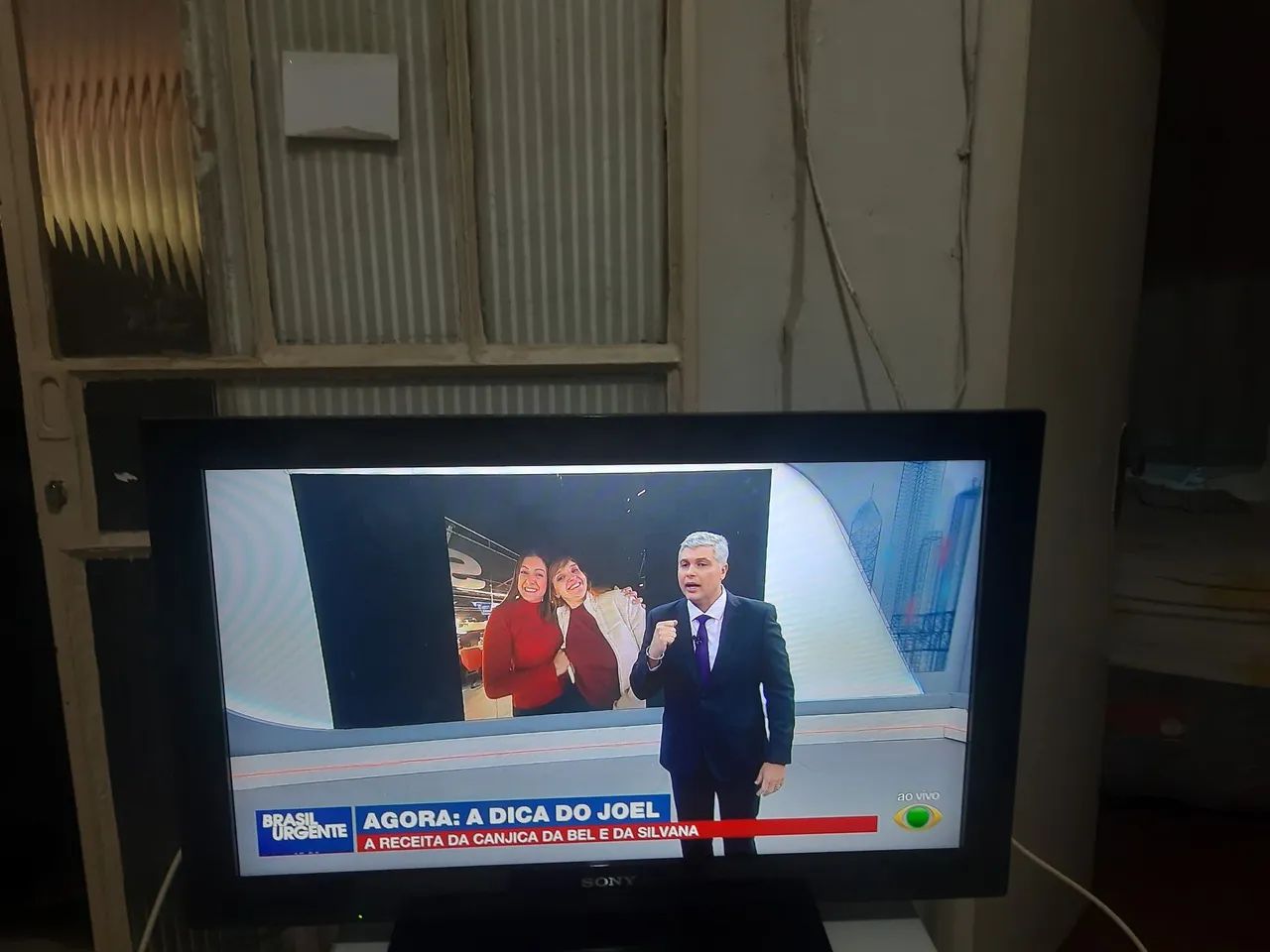 Tv 32 Sony c/conversor digital integrado, excelente imagem e som   400,00