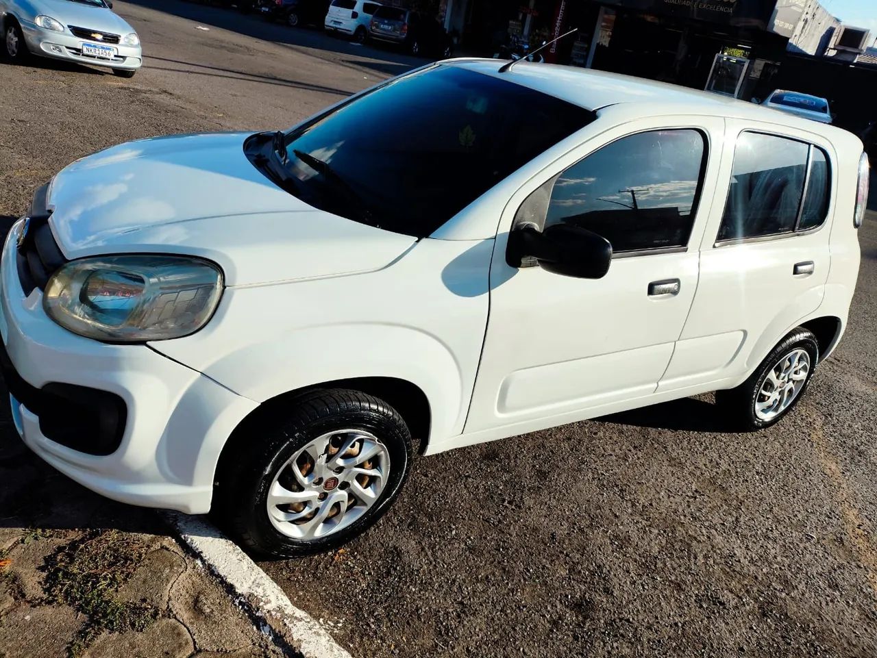 Fiat Uno Attractive 1.0 EVO Fire Flex 8V 5P 2021