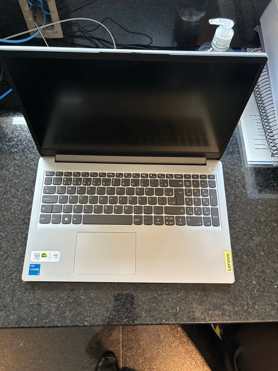 Notebook Lenovo 4 vezes usado só oportunidade 