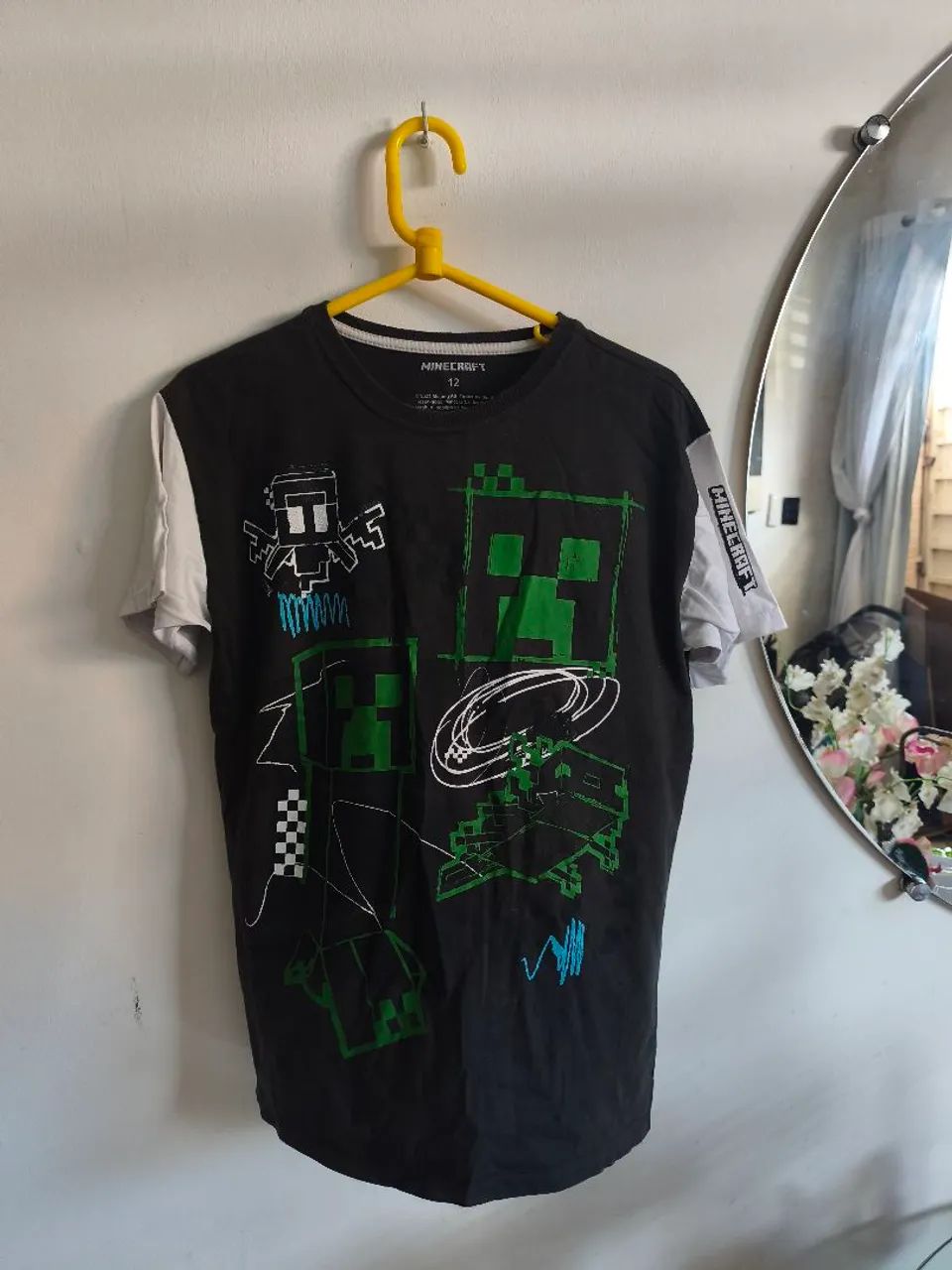 Roupas semi nova camisa C&A e multimarcas  10,00 ler discrição  - Foto 4