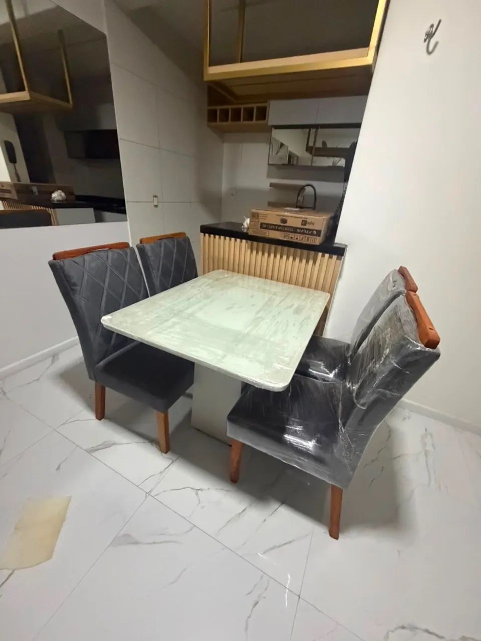     ? Transforme Sua Casa com Nossa Mesa de Jantar - Foto 5
