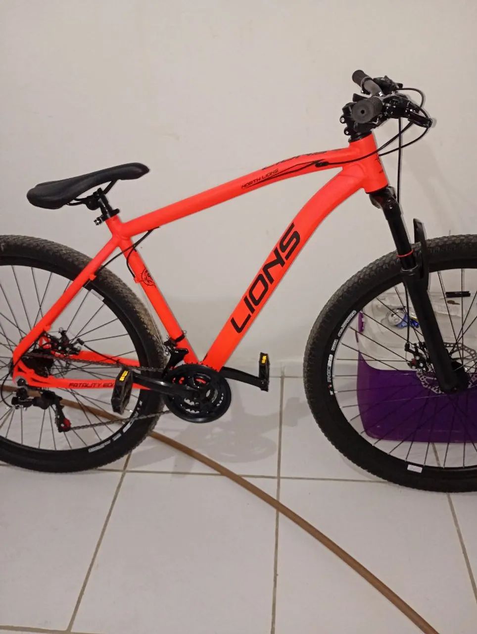 Bicicleta aro 29 Nova na casa com documento