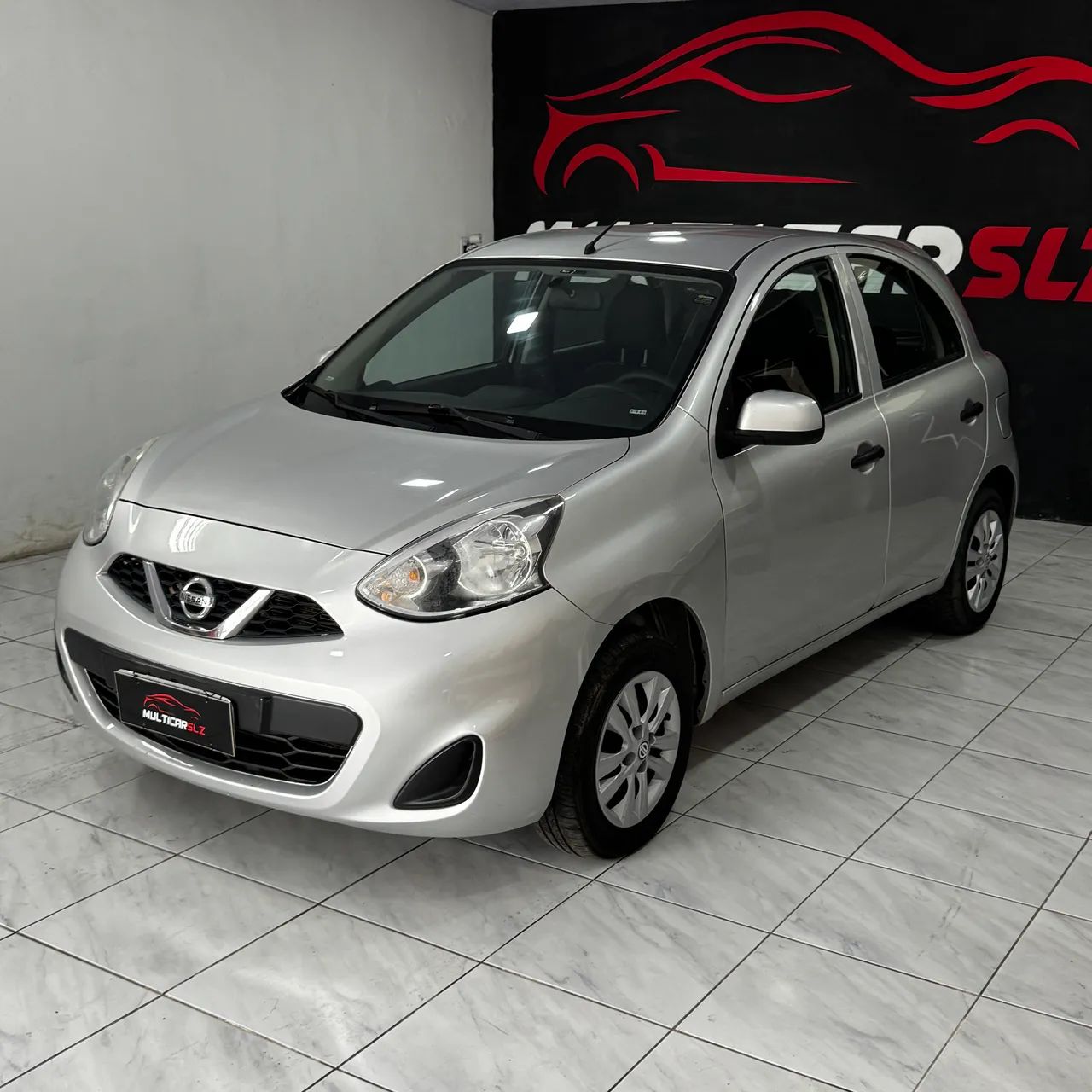 Nissan March 2016