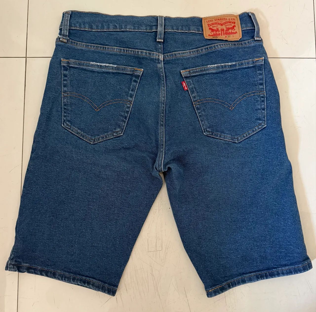 Bermuda Levis original  - Foto 2