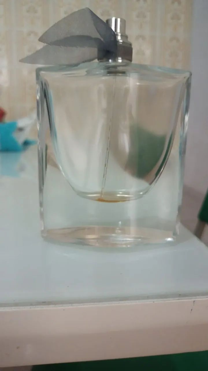 FRASCOS DE PERFUMES VAZIOS - 25 REAIS A UNIDADE - Foto 3