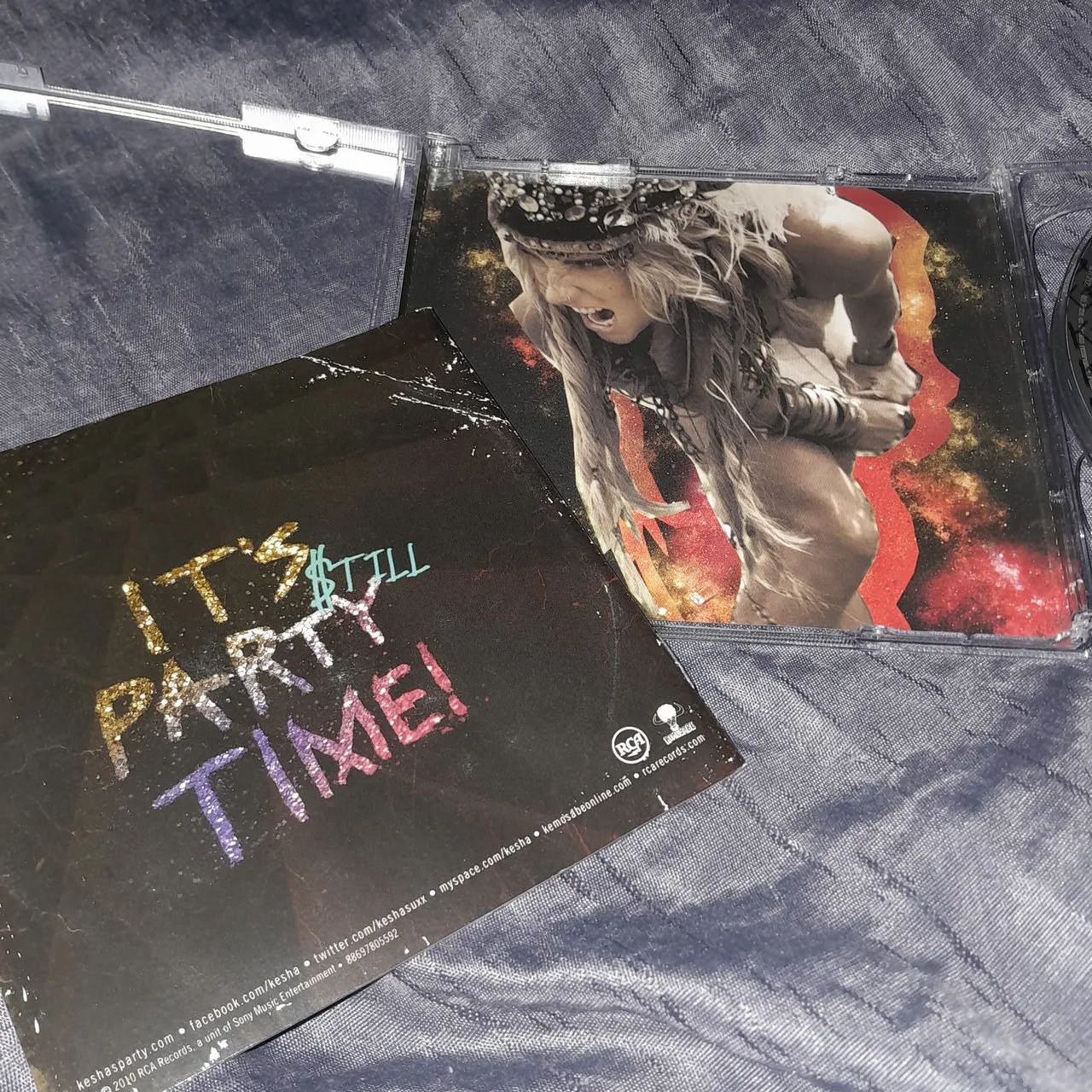 Cd duplo Kesha - animal + cannibal - Foto 3