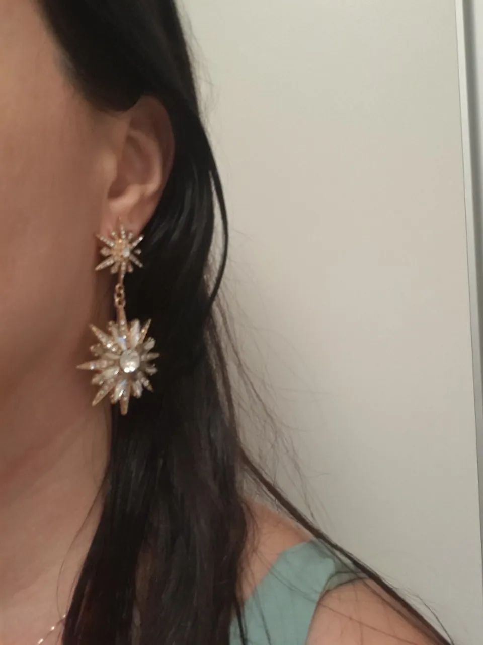 BRINCO 2 ESTRELAS STRASS  - Foto 4
