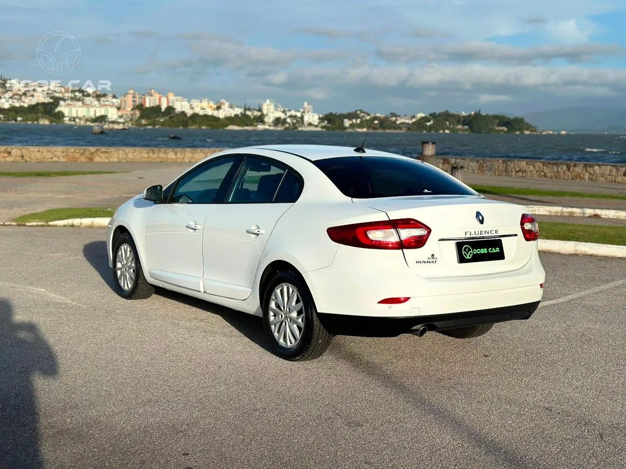 Renault Fluence Sed. Dyn. Plus 2.0 16V Flex Aut. 2018 - Foto 4