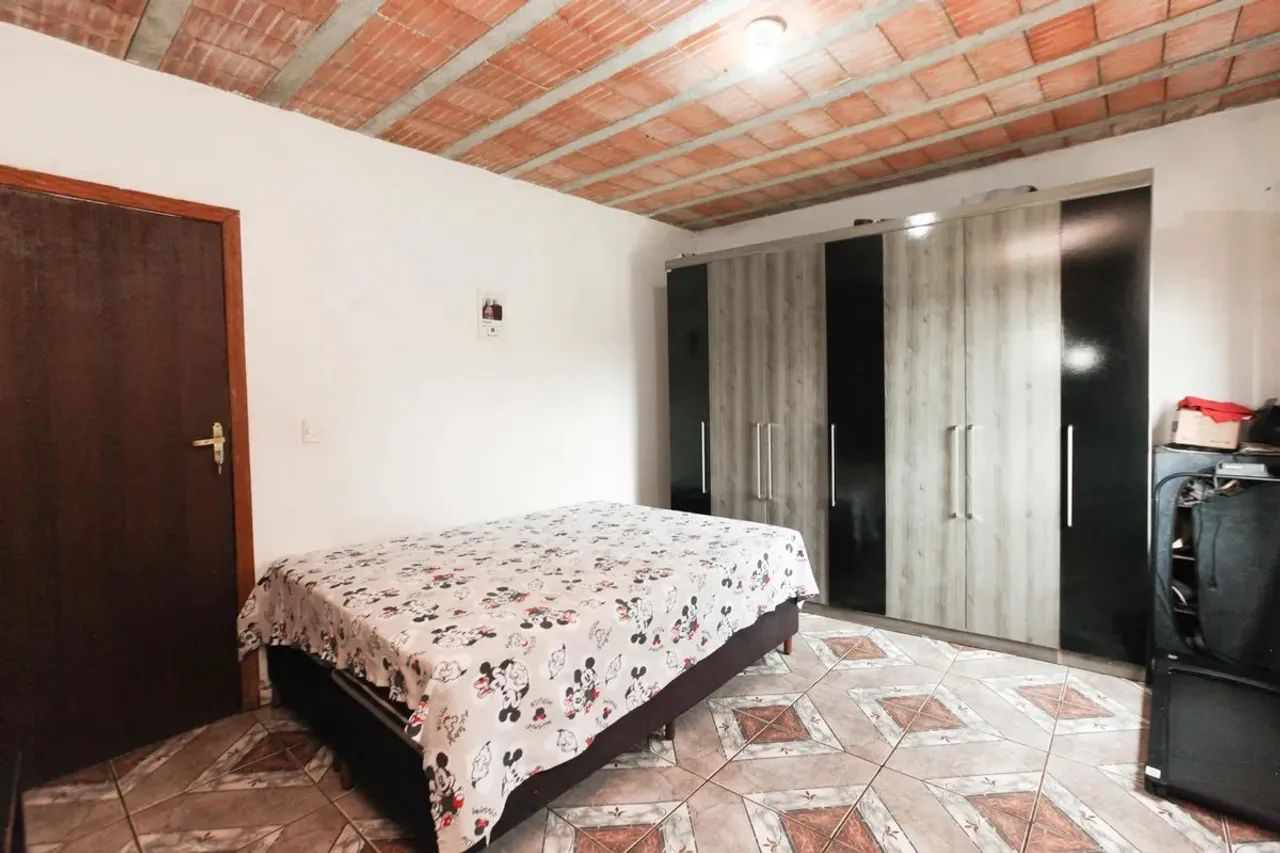 Vendo casa no Barreiro - 5 Quartos - Foto 3