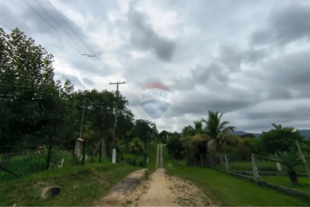 Área / Sítio à Venda  10.000m² - Estuda Permuta - Ubatiba  Maricá/RJ - Foto 3