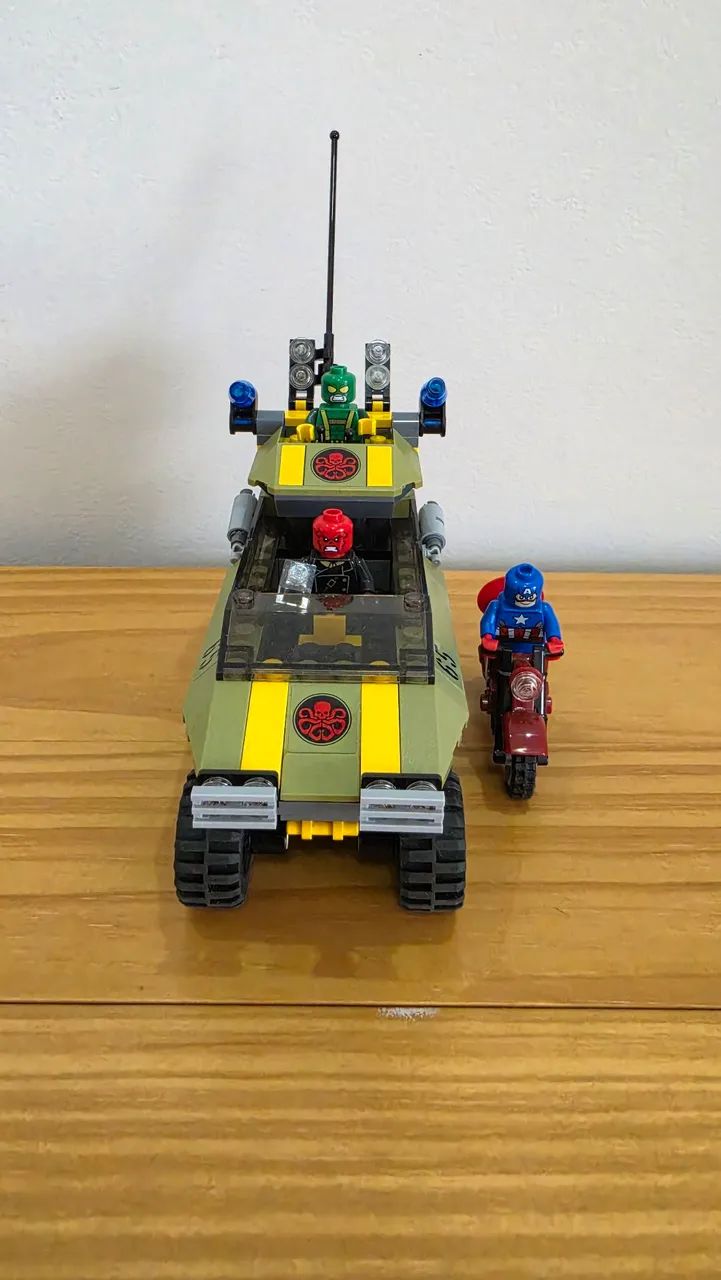 LEGO 76017 - Captain America contra Hydra - Foto 2