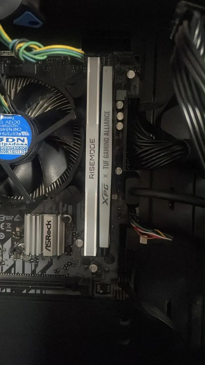 Memória ddr4 2x8g Rgb - Foto 3