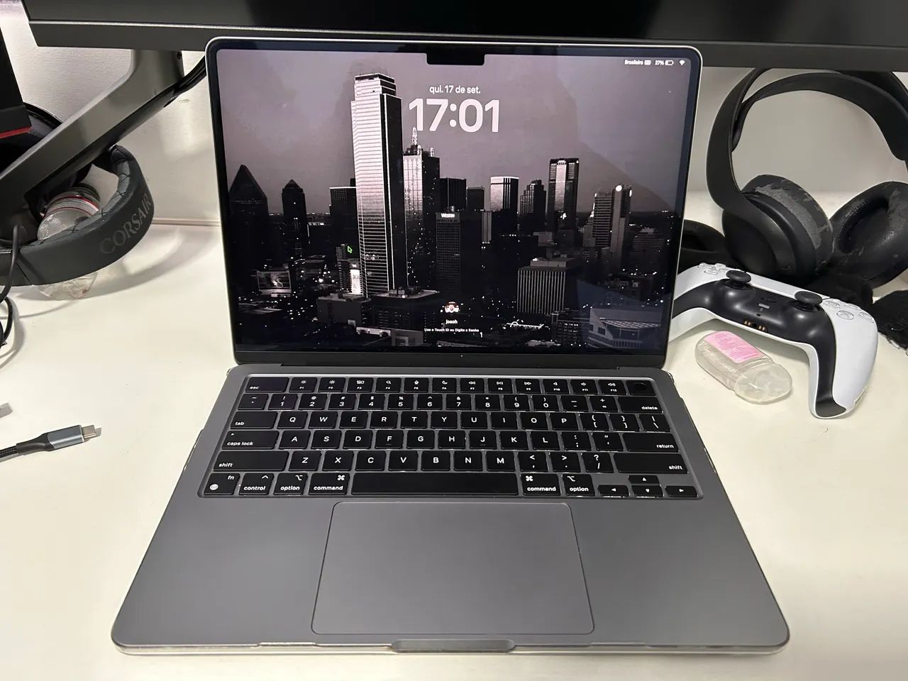 MacBook Air M3 24GB RAM 512GB SSD Completo + Extras - Notebooks