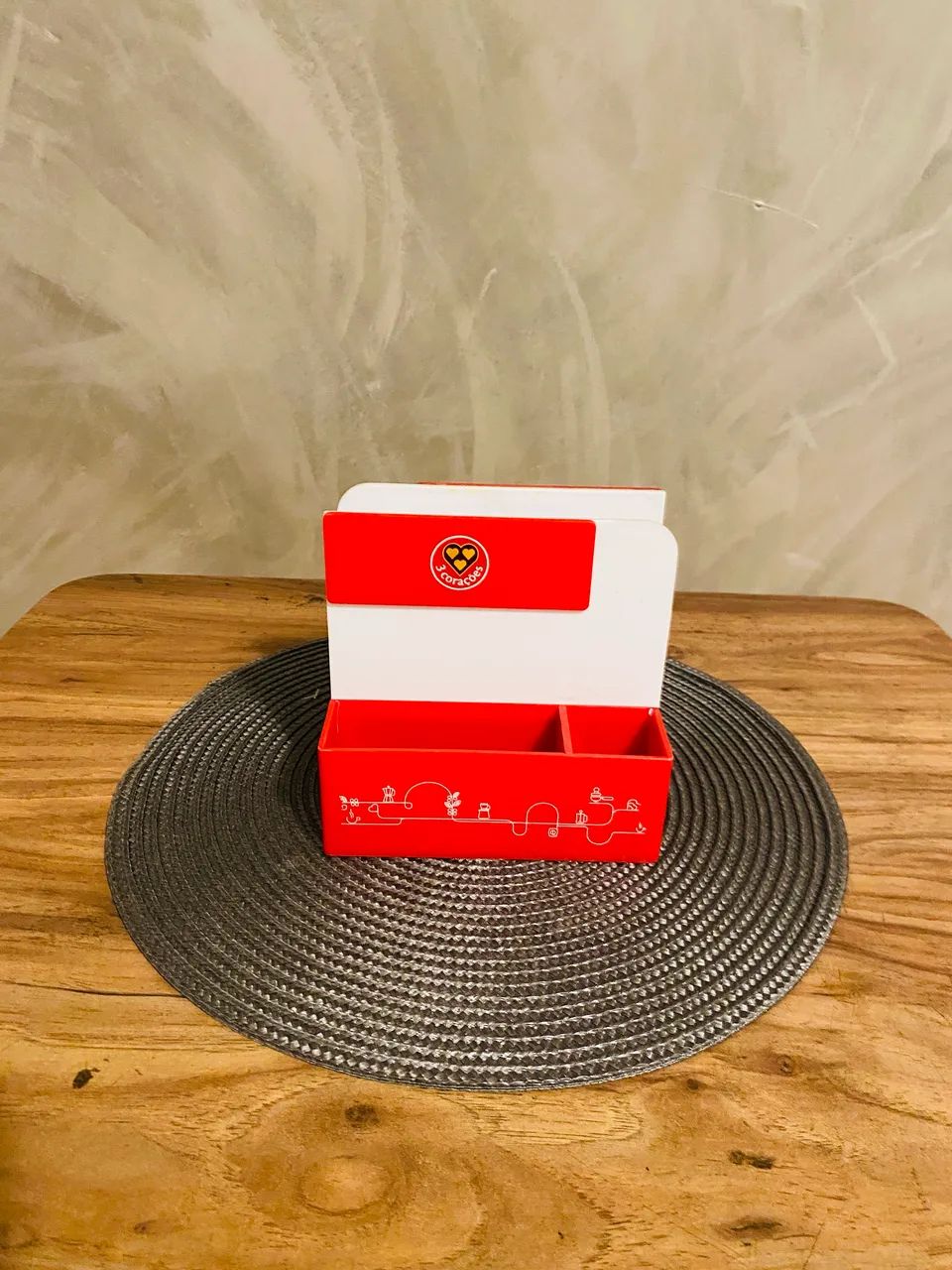 Mesa cantinho do café 