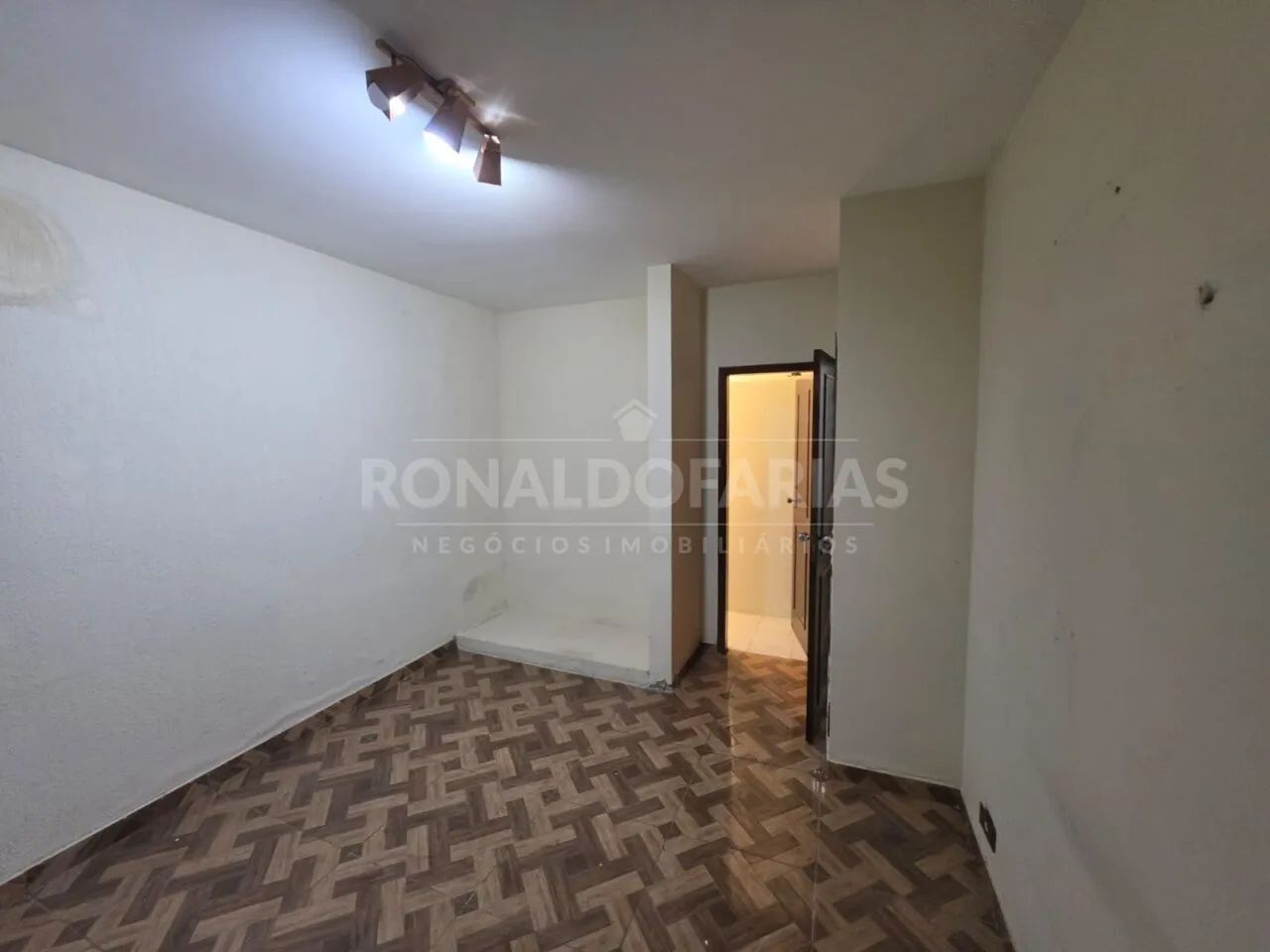 Aluga-se casa Térrea em interlagos - Foto 5