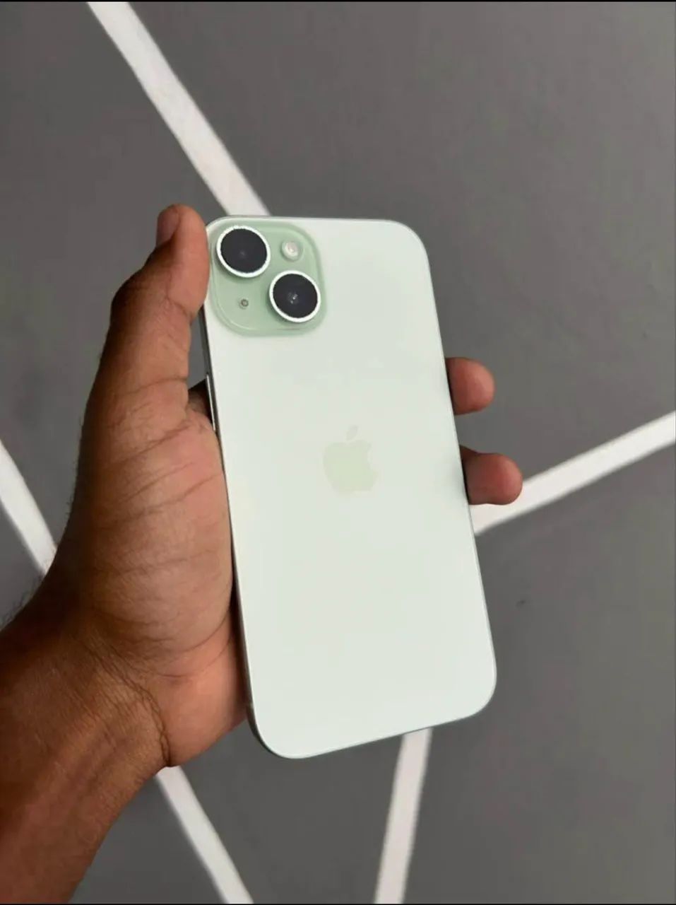 iPhone 15 - 128GB - Foto 2