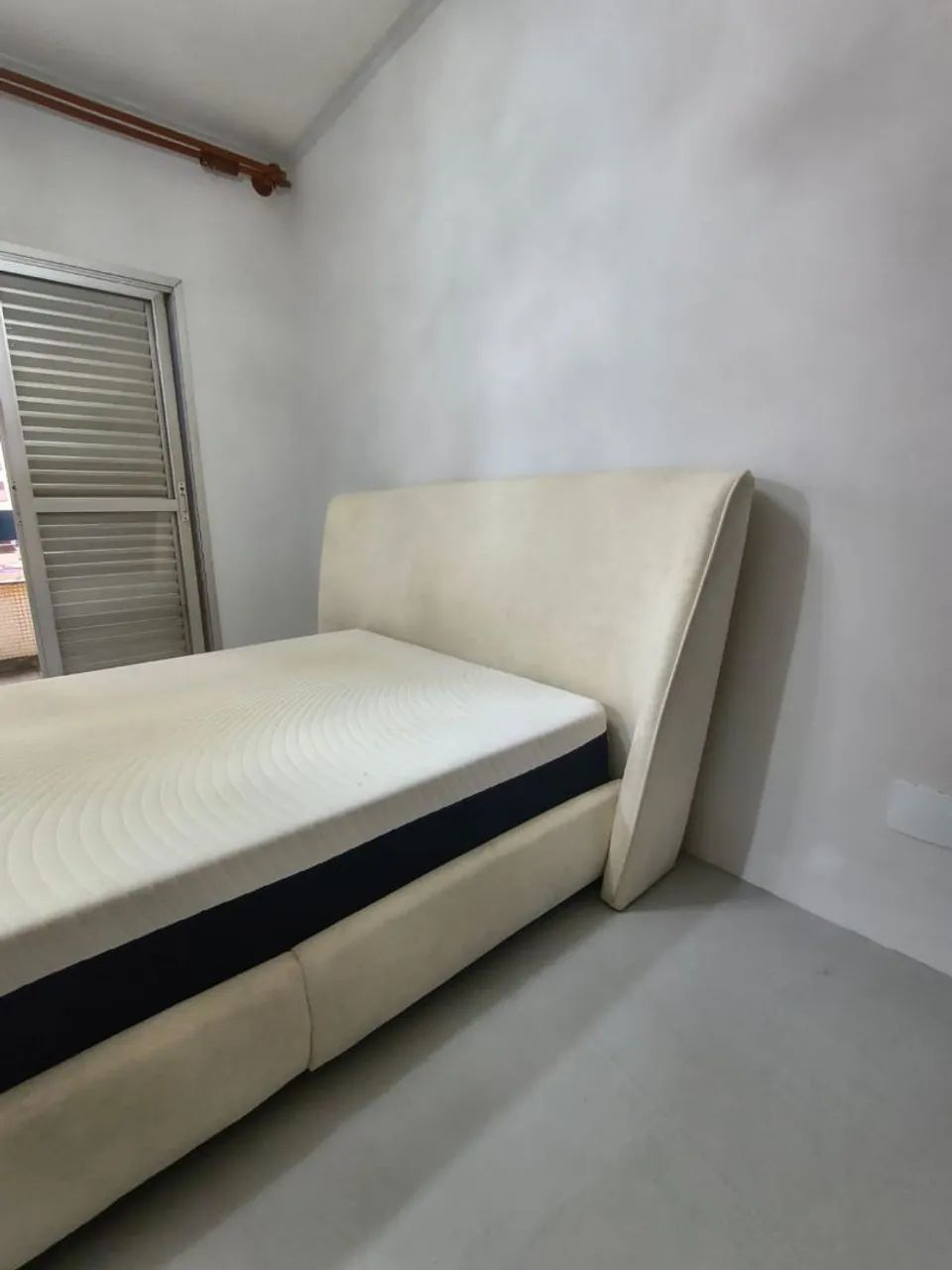 Cama casal - Tecido boucle off whitehite  - Foto 3