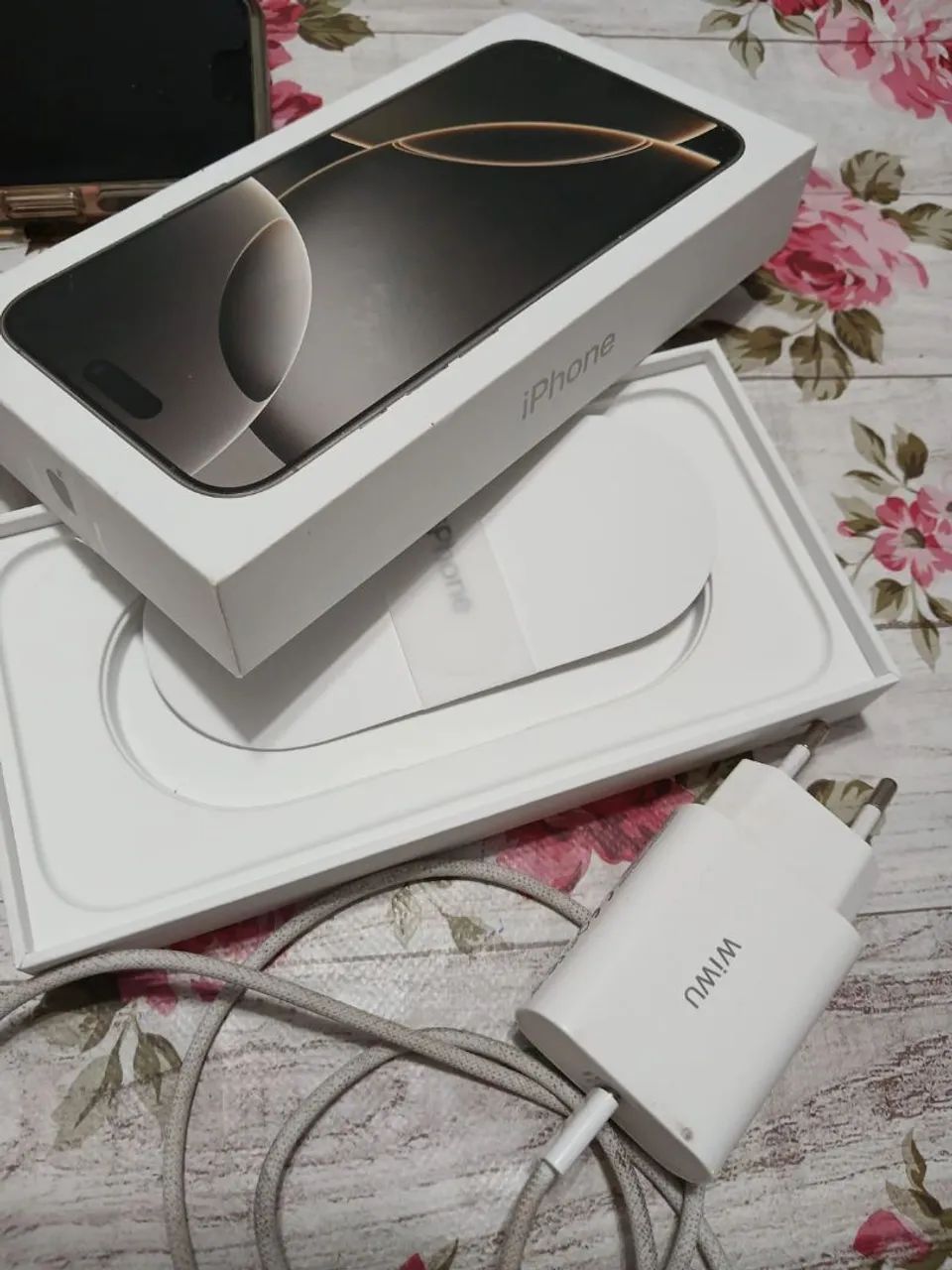 iPhone 16 pro Max  - Foto 3