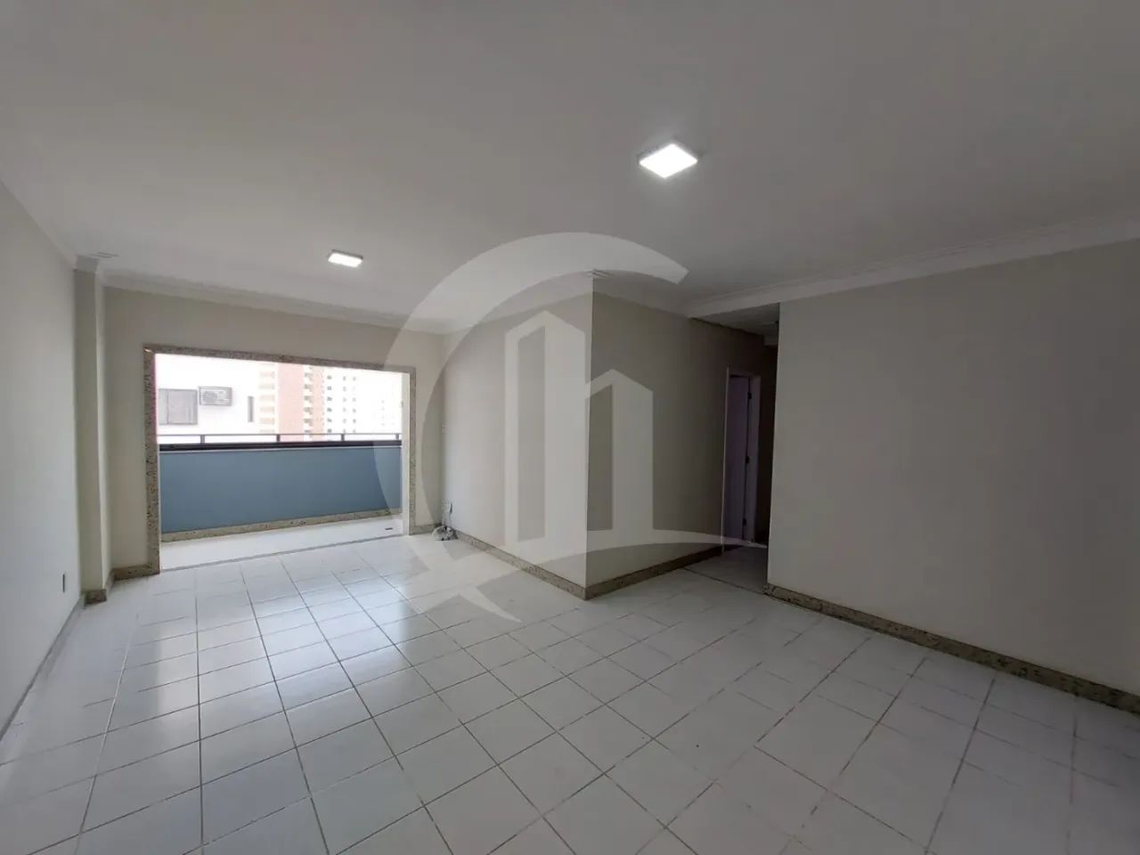 Apartamento 3 quartos no Jardins com 153 m², suíte e varanda ampla - Foto 2