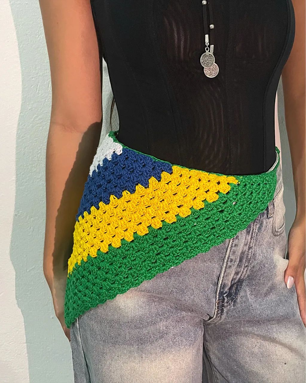 Top/Bandana Brasil em crochê - Foto 2