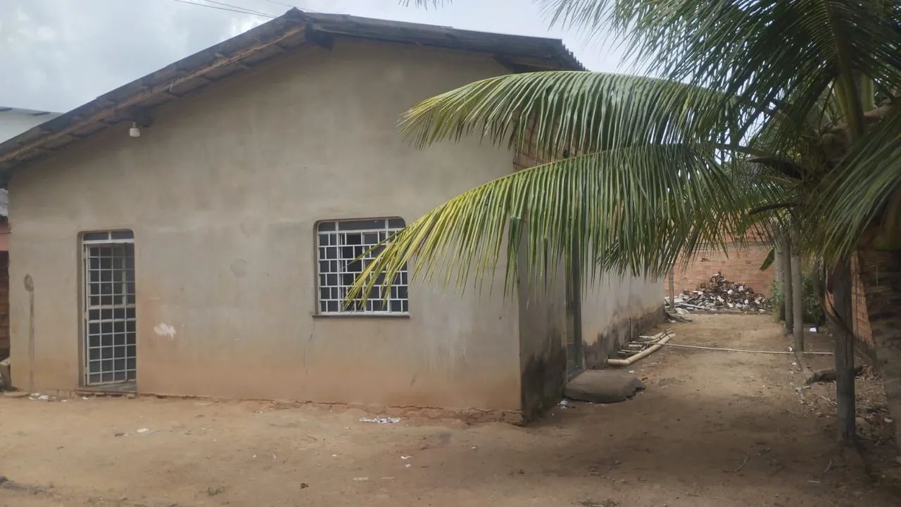Alugo casa Silvio Botelho 3 quartos murada - Foto 2