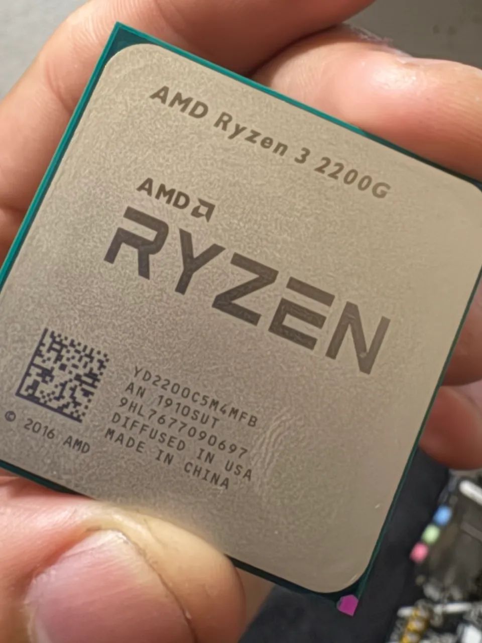 Processador AMD Ryzen 3 2200g, funcionando perfeitamente 