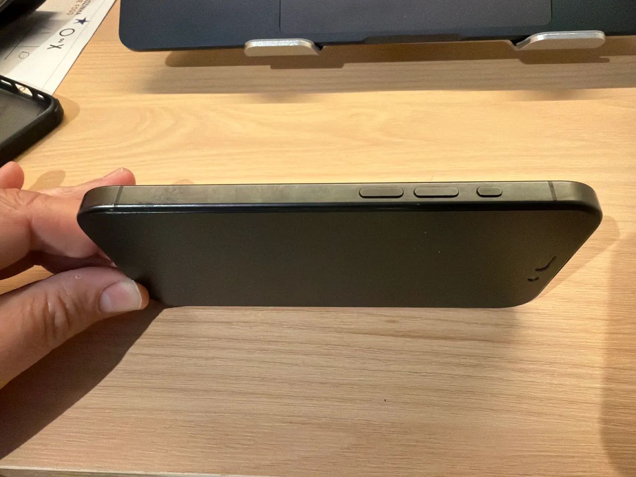 iPhone 15 pro 256g - Foto 3