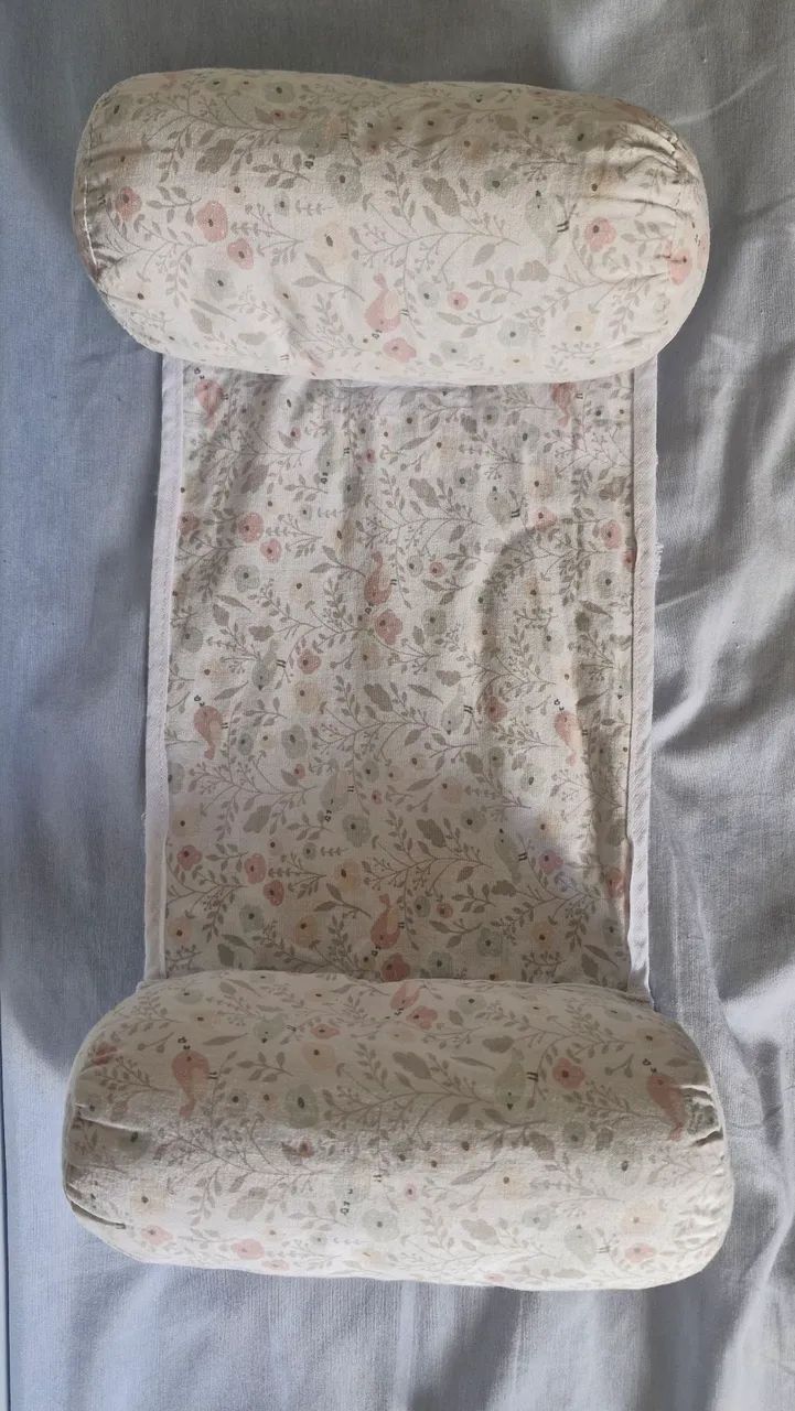 Ssgura bebê e travesseiro redutor