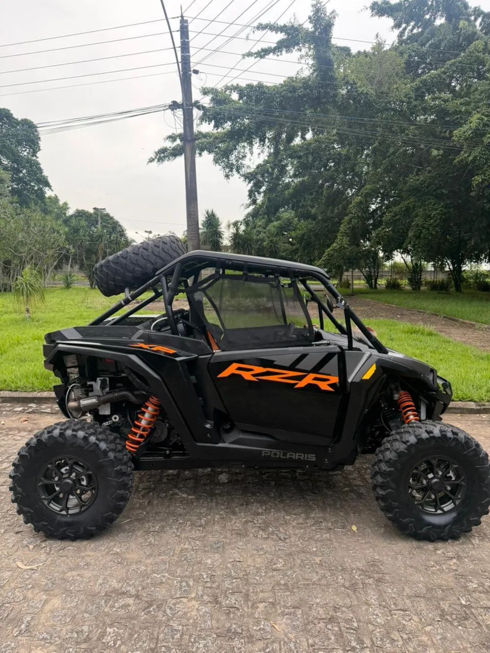 UTV Polaris RZR 1000 - Foto 5