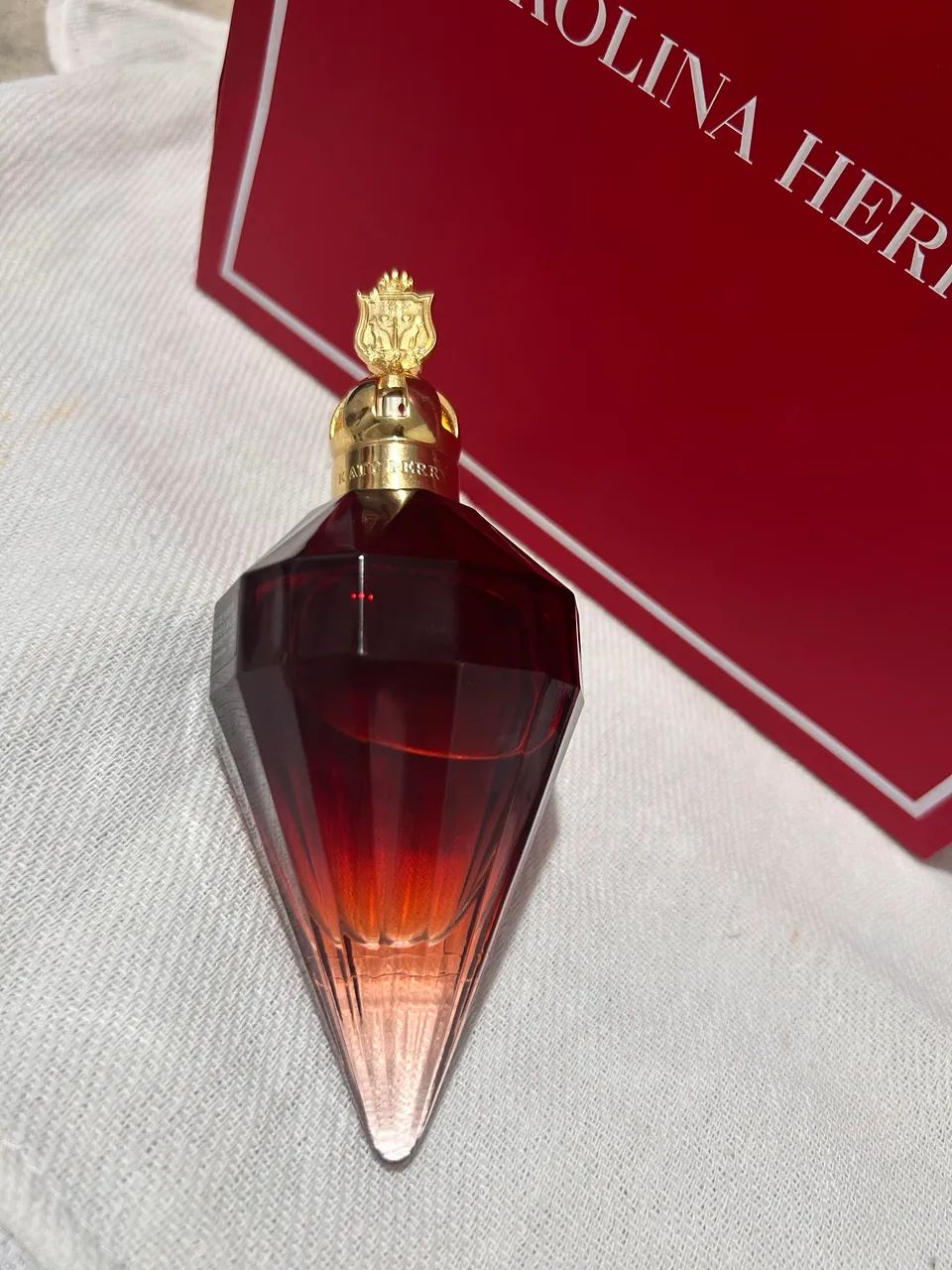 Perfume Katy Perry Killer Queen Eau de Parfum - Foto 3