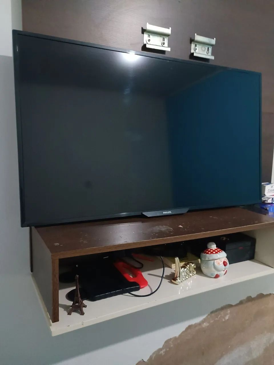 Vende-se TV, funciono só com tv box pra assistir  - Foto 2