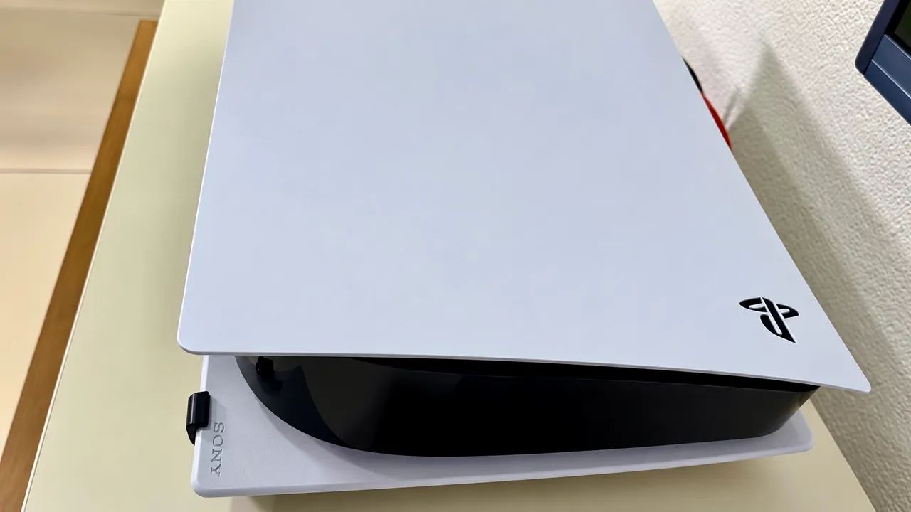 PlayStation 5 com Mídia + controles e pulse 3D - Foto 2