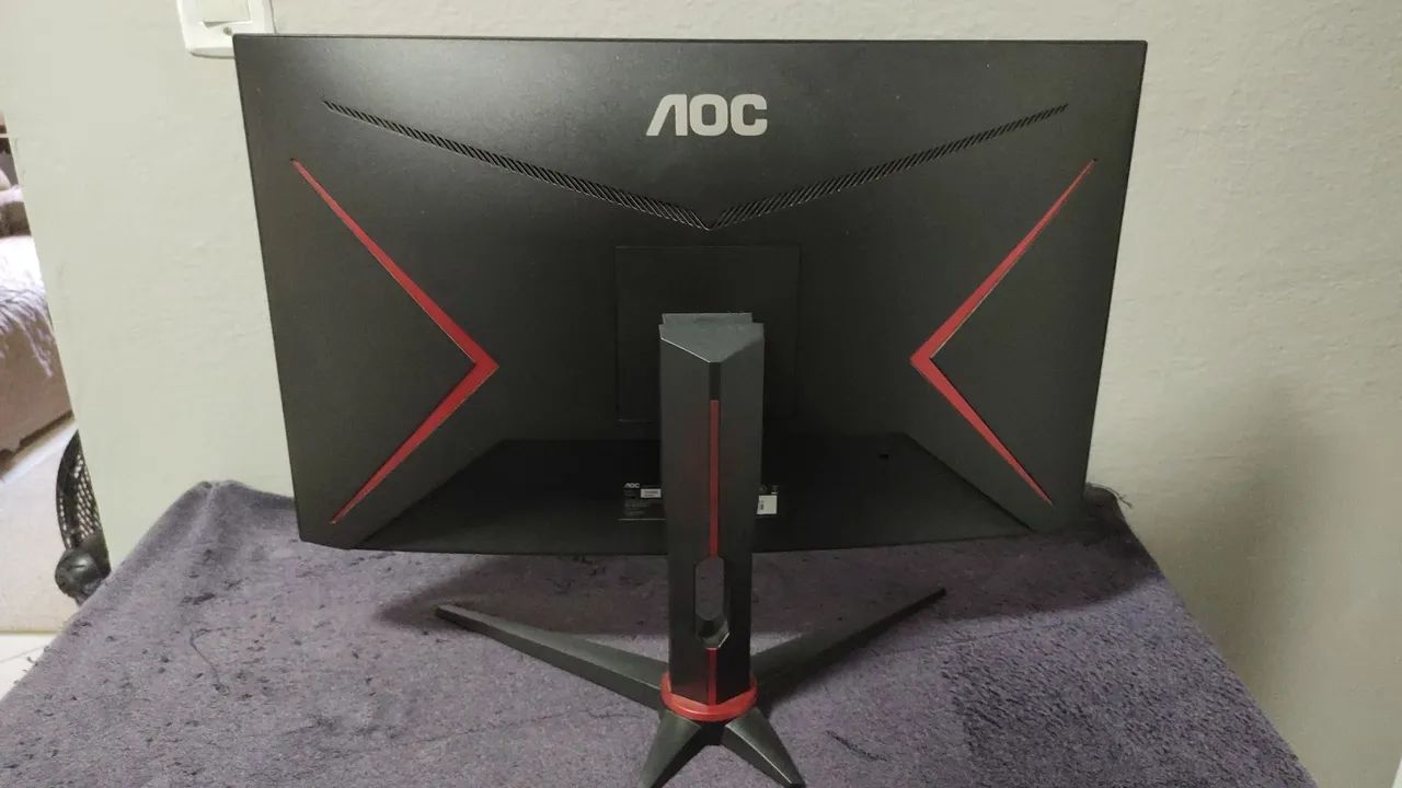 Monitor AOC Legend 27" Curvo 240hz (Com Defeito) - Foto 2