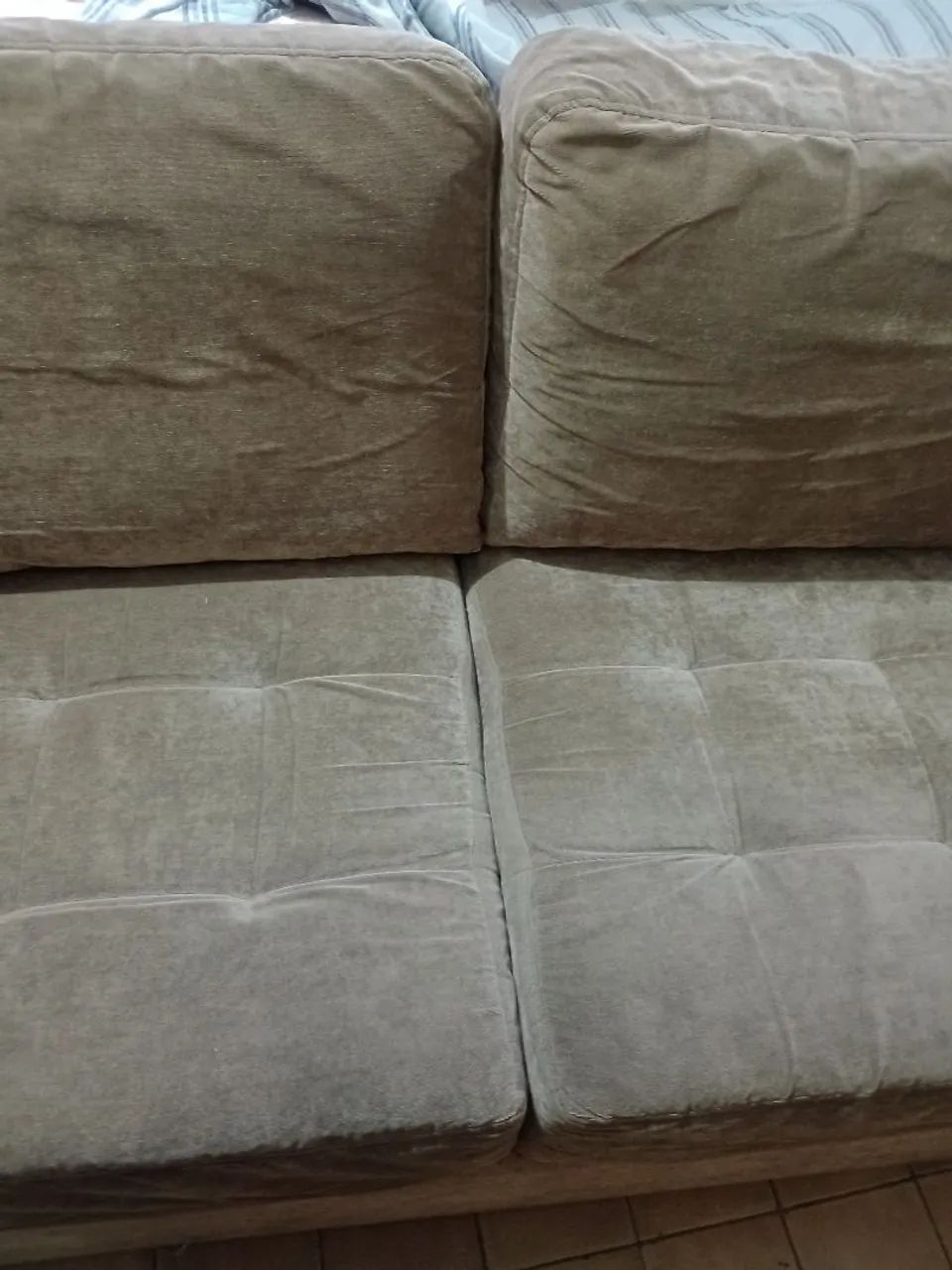 Sofá 2 Lugares em Suede Usado - Foto 5