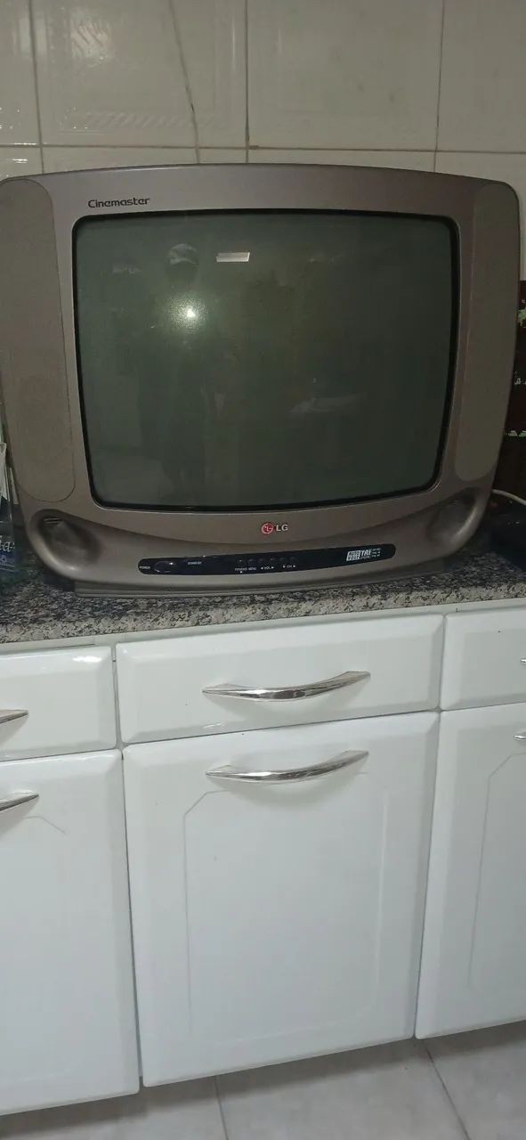 Tv 20 anos de uso 