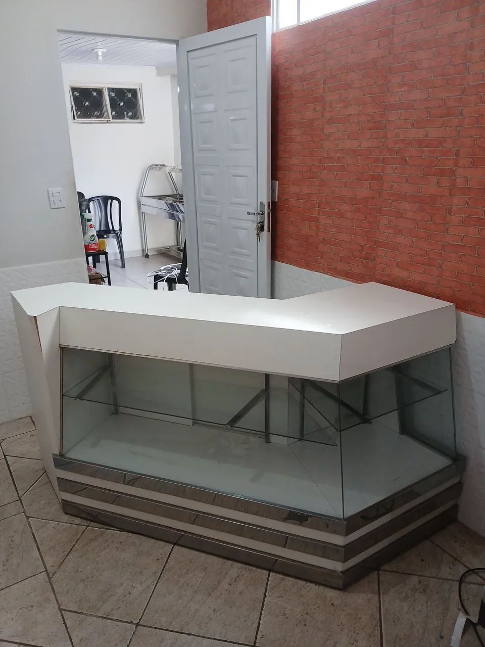 VENDO BALCÃO EXPOSITOR 