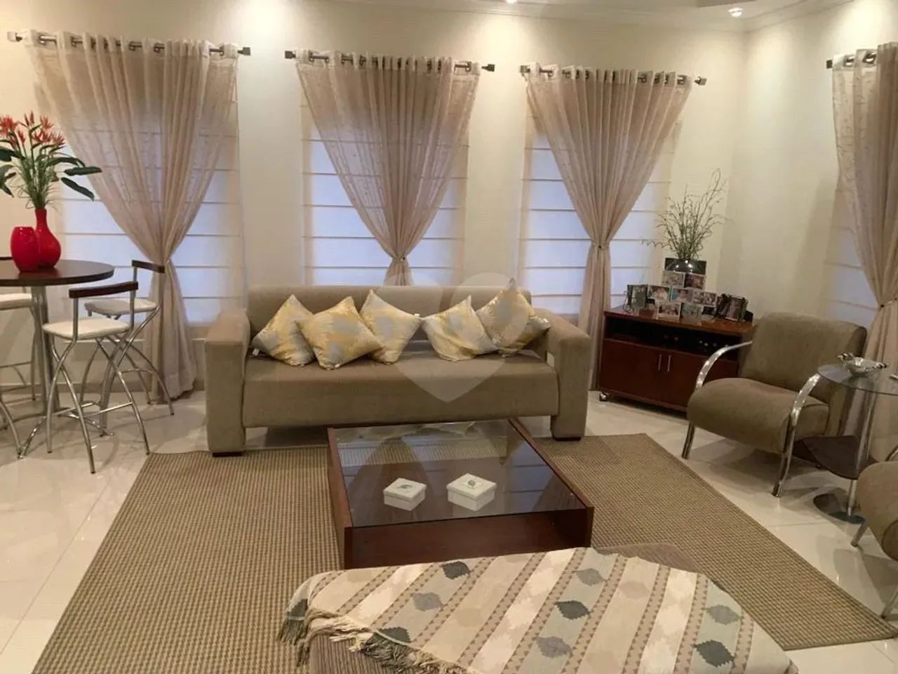 Casa à venda com 3 quartos, sendo 3 suítes, no condomínio Residencial Villa Dos Inglezes,  - Foto 3