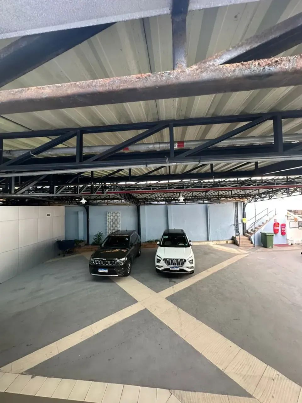 Área com 123,49 m² - Aluguel - Complexo do Hospital Santa Joana - Recife - Foto 3
