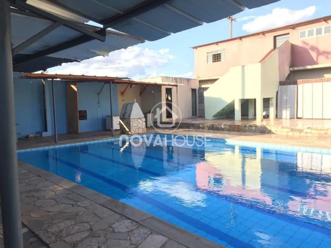PRÉDIO COM CAMPO DE FUTEBOL E PISCINA À VENDA - Foto 5