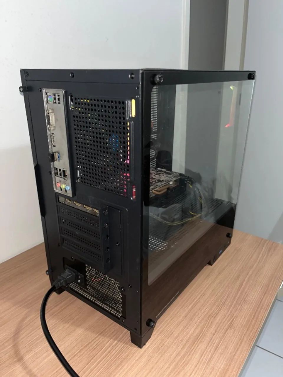 PC Gamer Intel Core i3-9100f RX 570 16GB DDR4 - Foto 3